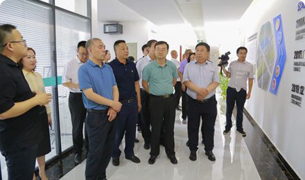 山西省政协副主席王立伟在运城市调研